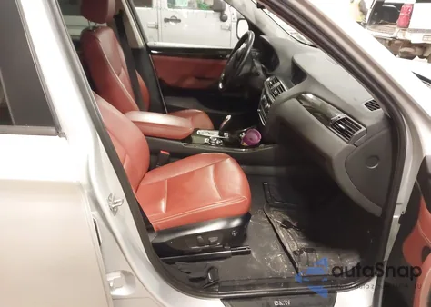 2011 BMW X3 xDrive28I z USA, uszkodzony, nr VIN 5UXWX5C5XBL700084